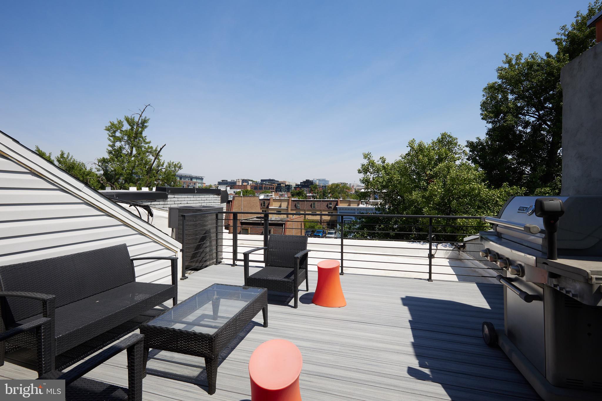 1326 Riggs Street Northwest, Unit 2 Washington, DC 20009 - Photo 11 of 33