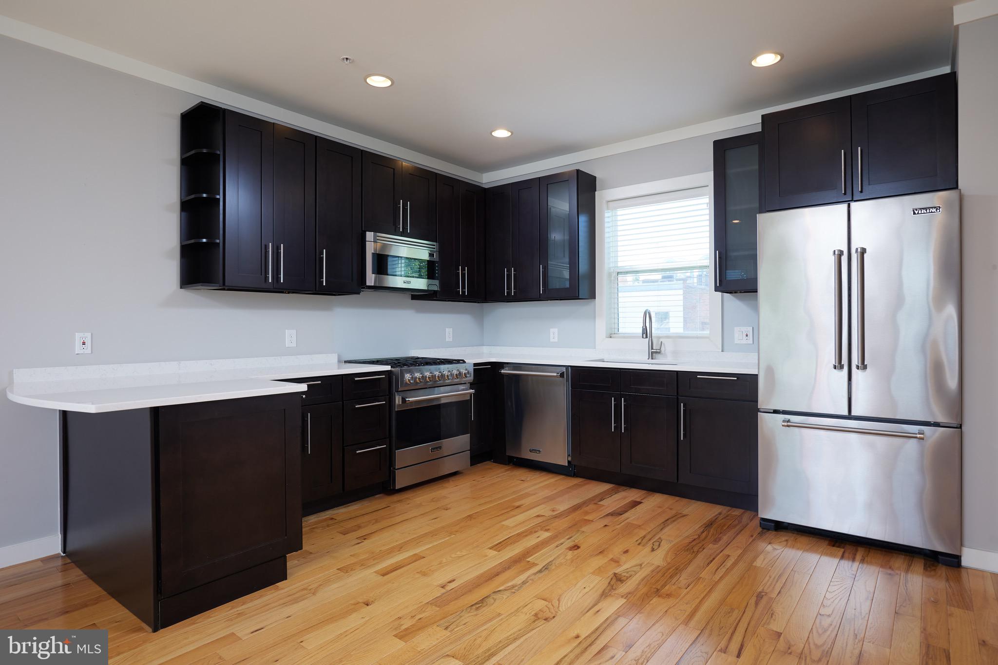 1326 Riggs Street Northwest, Unit 2 Washington, DC 20009 - Photo 3 of 33