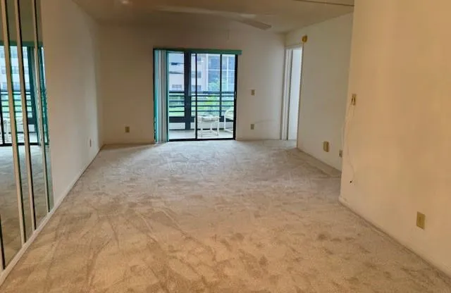 $115,000 | 10304 Sunrise Lakes Boulevard, Unit 202, Sunrise, FL 33322