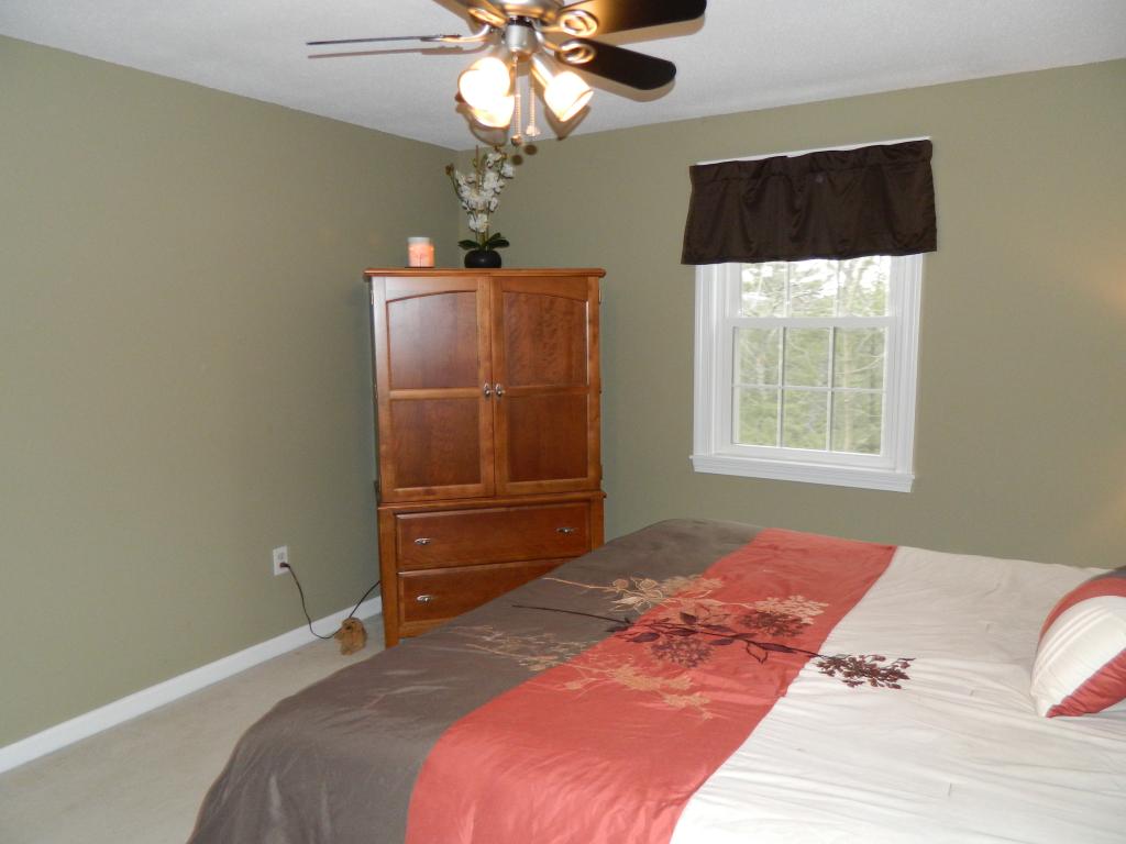326 Fox Run Road, Unit 326 Hudson, NH 03051 - Photo 20 of 35