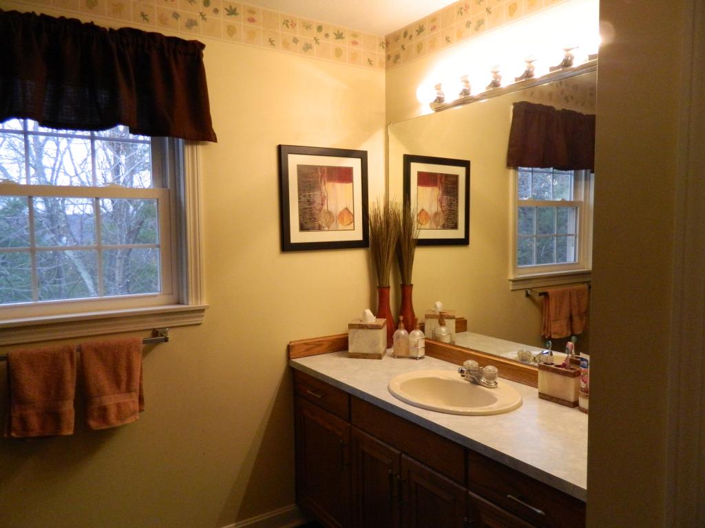 326 Fox Run Road, Unit 326 Hudson, NH 03051 - Photo 21 of 35