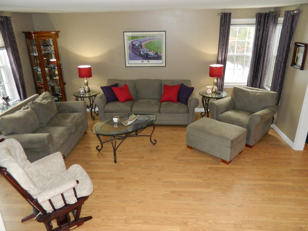 326 Fox Run Road, Unit 326 Hudson, NH 03051 - Photo 5 of 35