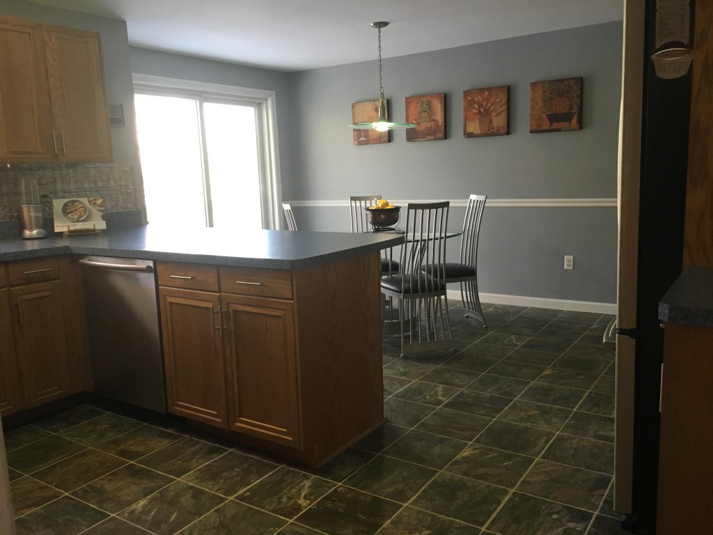 326 Fox Run Road, Unit 326 Hudson, NH 03051 - Photo 10 of 35