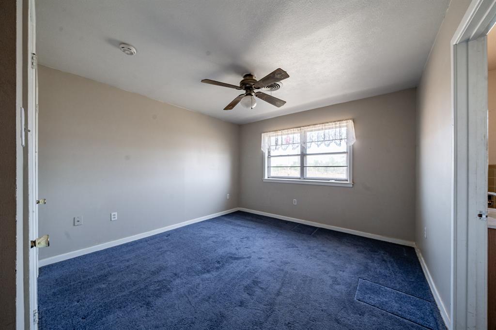 1105 County Road 345 Rotan, TX 79546 - Photo 9 of 21
