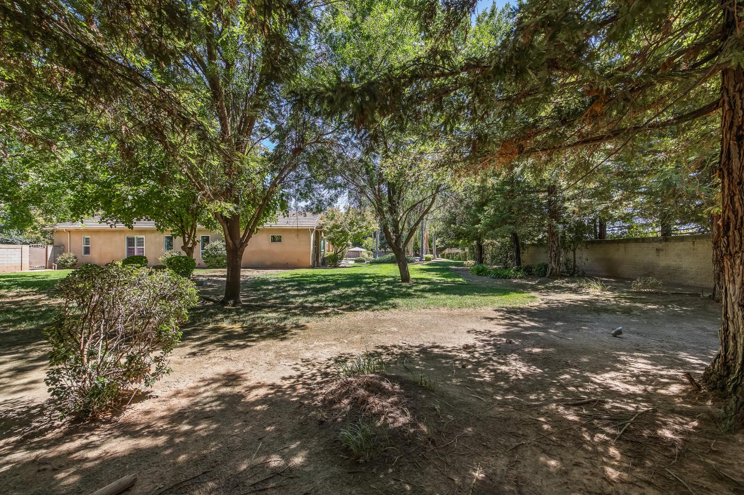 12636 Appaloosa Road Madera, CA 93636 - Photo 49 of 55