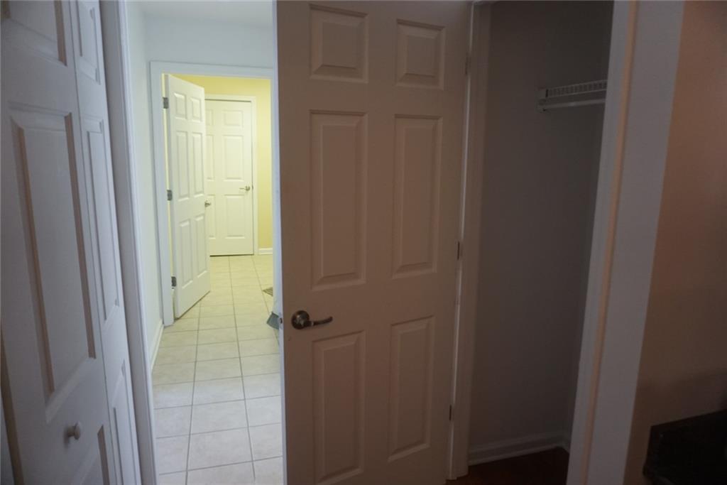 1802 Cascade Park Drive Southwest Atlanta, GA 30331 - Photo 32 of 36 Gallery Image 32