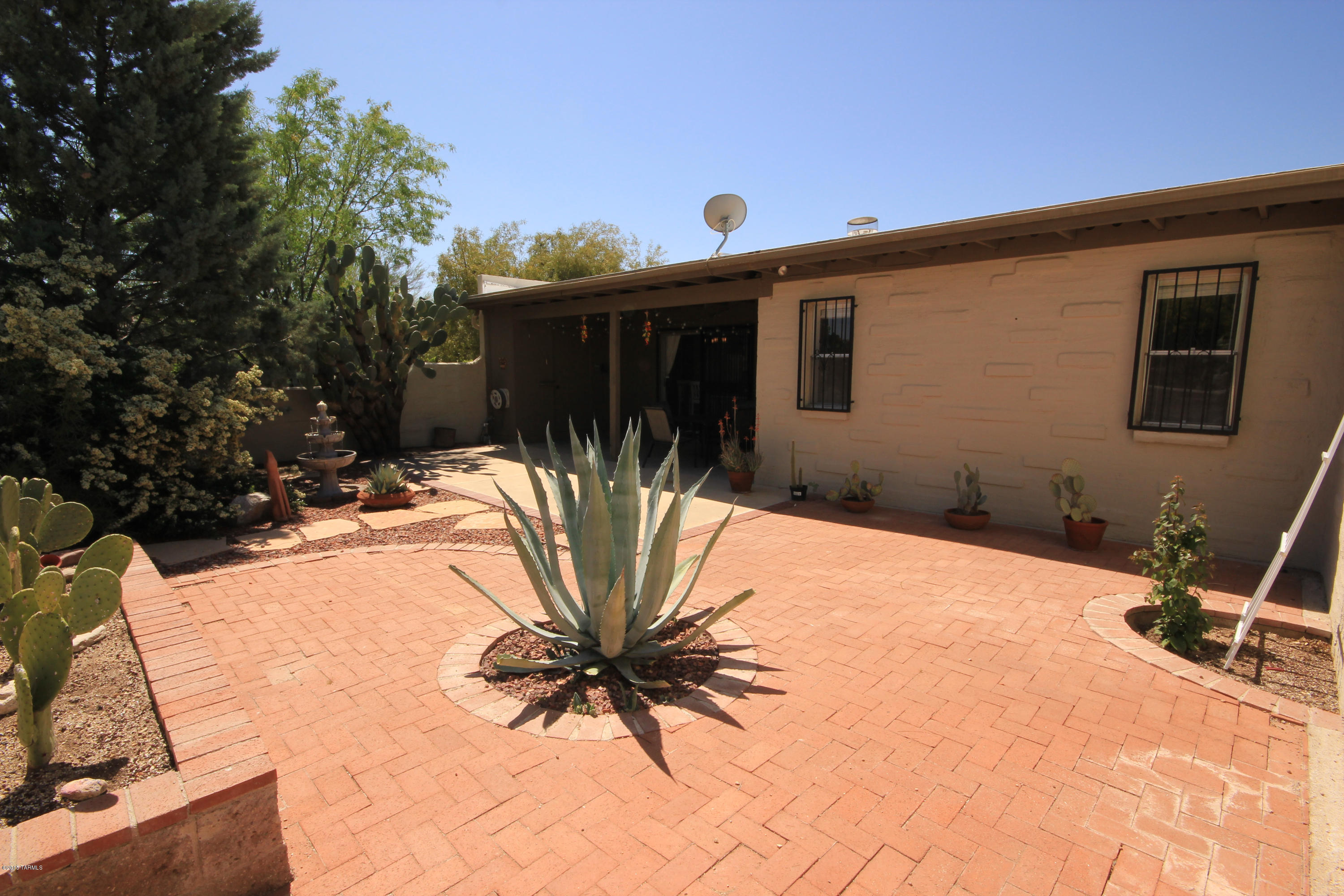 4626 North Mountain Quail Road Tucson, AZ 85750 - Photo 18 of 24 Gallery Image 18