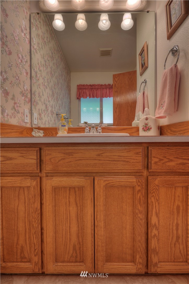 61 Pleasant Harbor Road Brinnon, WA 98320 - Photo 11 of 33 Gallery Image 11