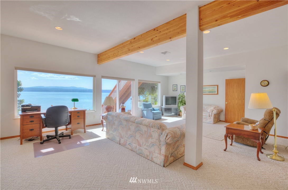 61 Pleasant Harbor Road Brinnon, WA 98320 - Photo 12 of 33 Gallery Image 12