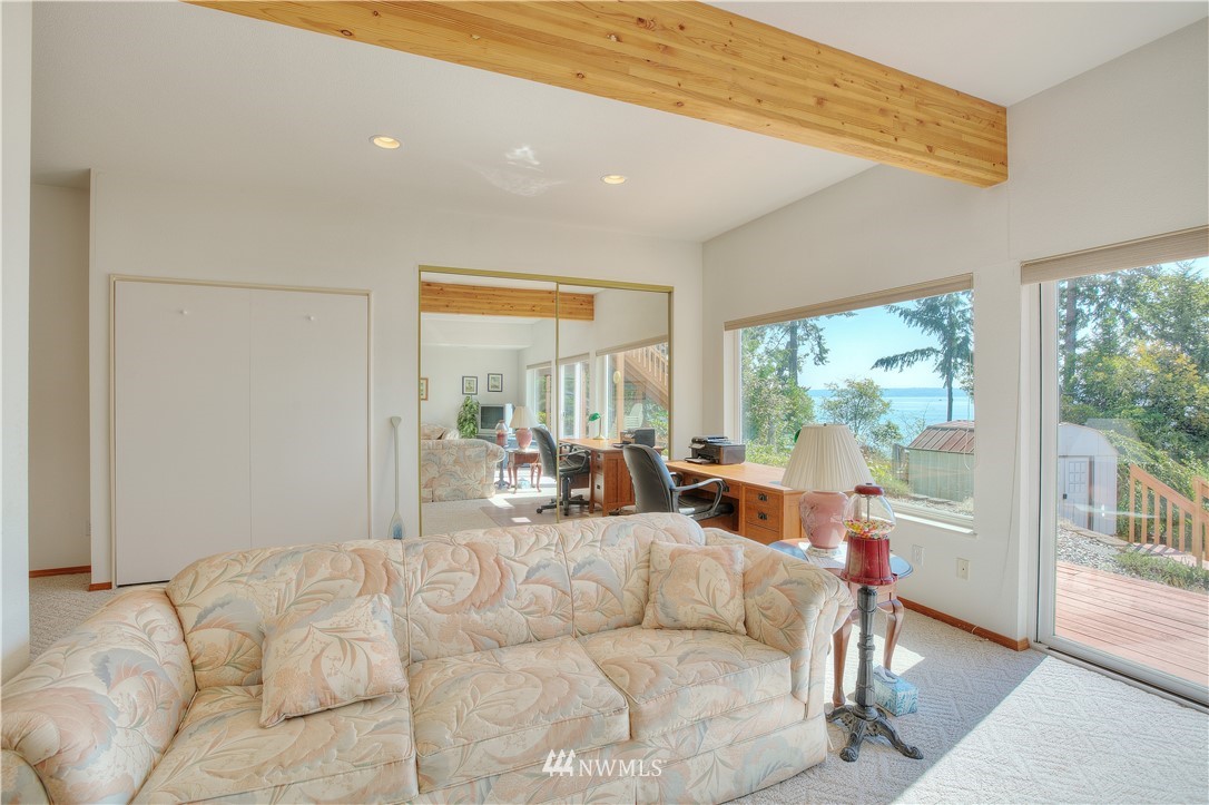 61 Pleasant Harbor Road Brinnon, WA 98320 - Photo 13 of 33 Gallery Image 13