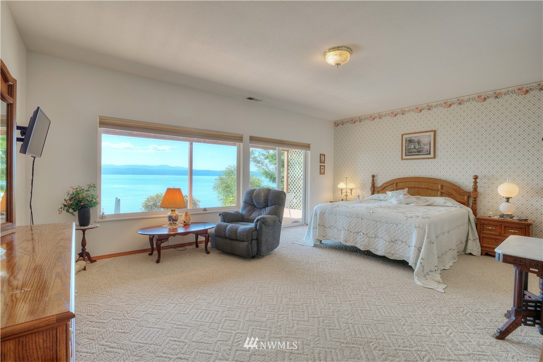 61 Pleasant Harbor Road Brinnon, WA 98320 - Photo 15 of 33 Gallery Image 15