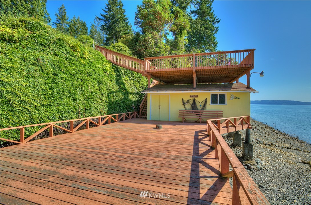 61 Pleasant Harbor Road Brinnon, WA 98320 - Photo 29 of 33 Gallery Image 29