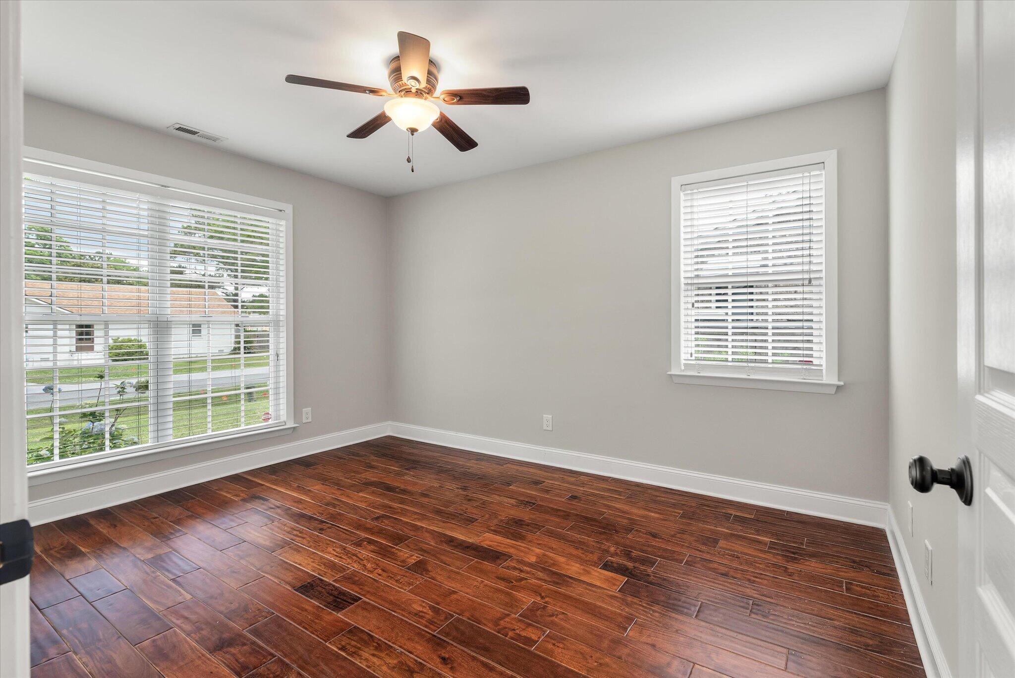 1511 Wakendaw Road Mount Pleasant, SC 29464 - Photo 24 of 40 Gallery Image 24