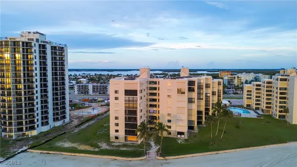 $825,000 | 6670 Estero Boulevard, Unit A604, Fort Myers Beach, FL 33931