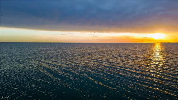 $825,000 | 6670 Estero Boulevard, Unit A604, Fort Myers Beach, FL 33931