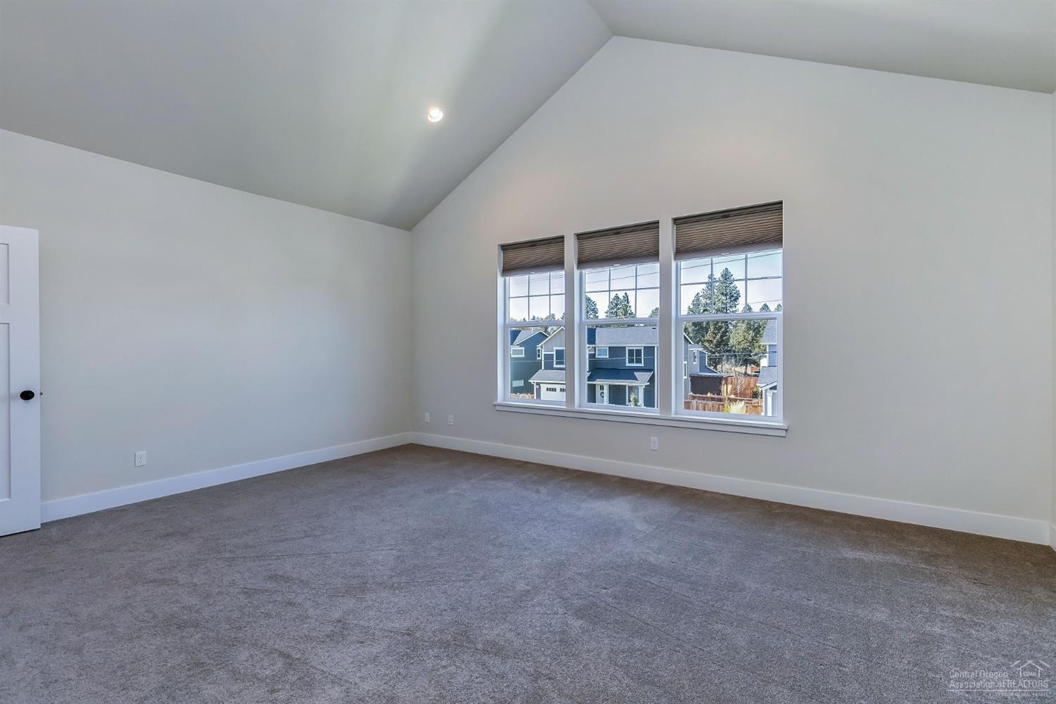 61578 Southeast Alstrup Road Bend, OR 97702 - Photo 14 of 25 Additional Photo