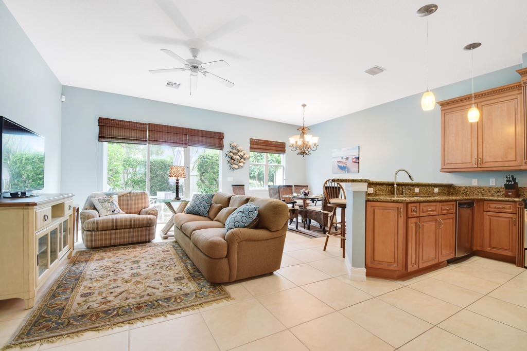 1000 North Us Highway, Unit 805 Jupiter, FL 33477 - Photo 14 of 49 DSC_0013