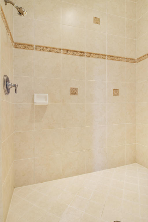 1000 North Us Highway, Unit 805 Jupiter, FL 33477 - Photo 29 of 49 DSC_0109