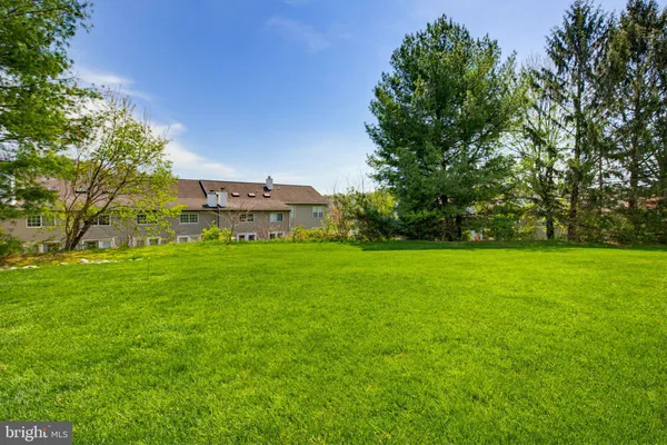 $325,000 | 217 Winding Hill Drive, Lancaster, PA 17601