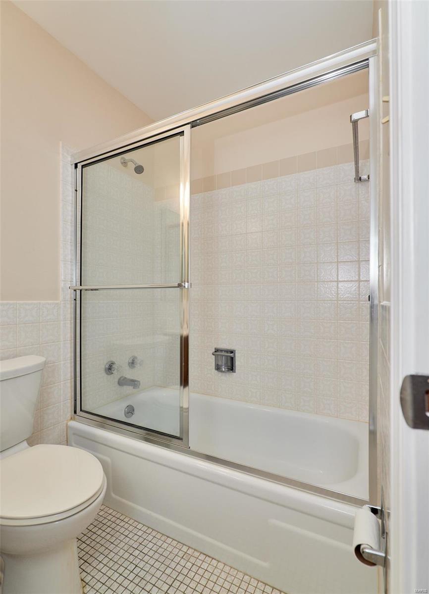 5860 Hempline Road St. Louis, MO 63129 - Photo 26 of 33 Gallery Image 26