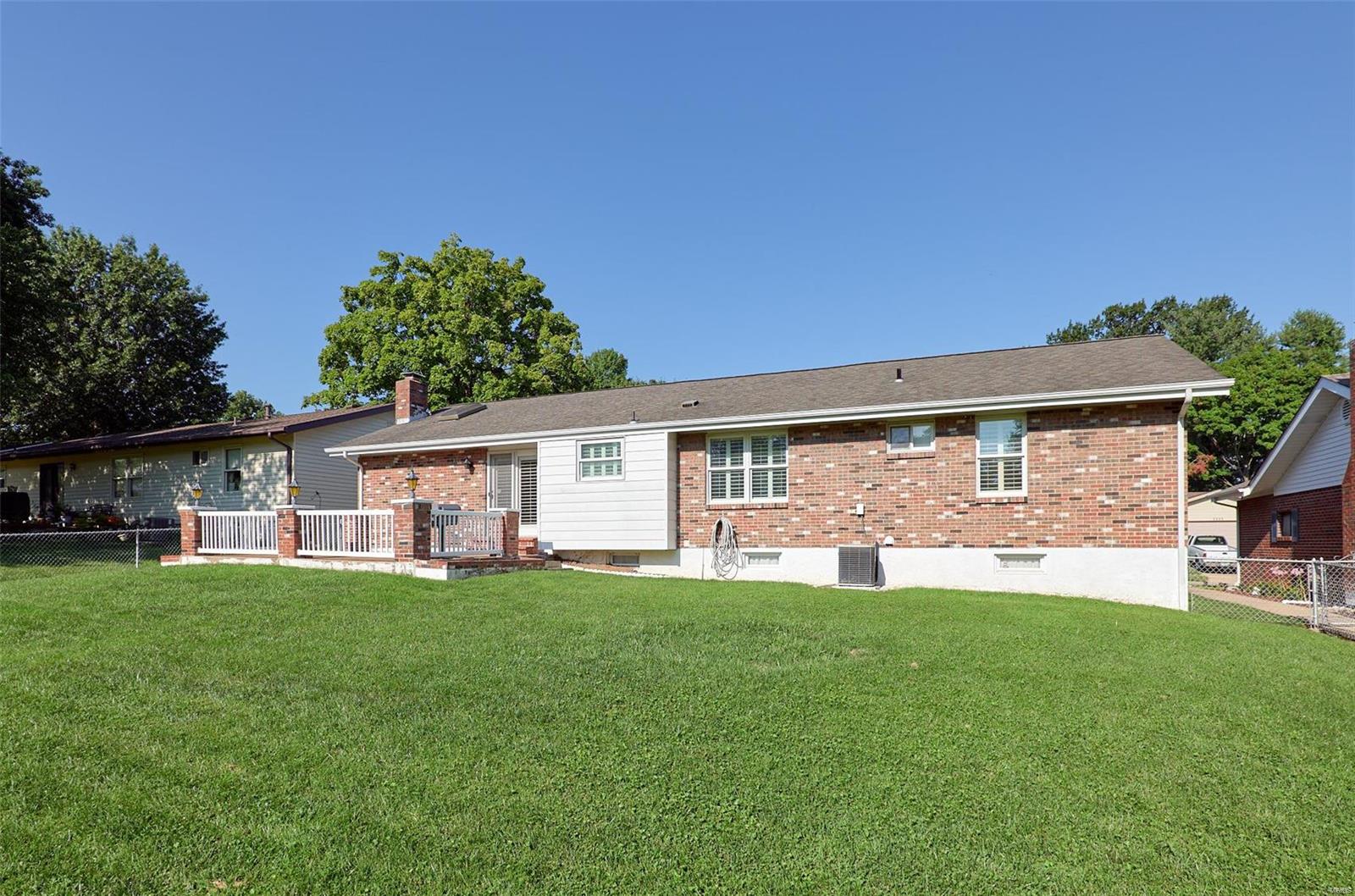 5860 Hempline Road St. Louis, MO 63129 - Photo 32 of 33 Gallery Image 32