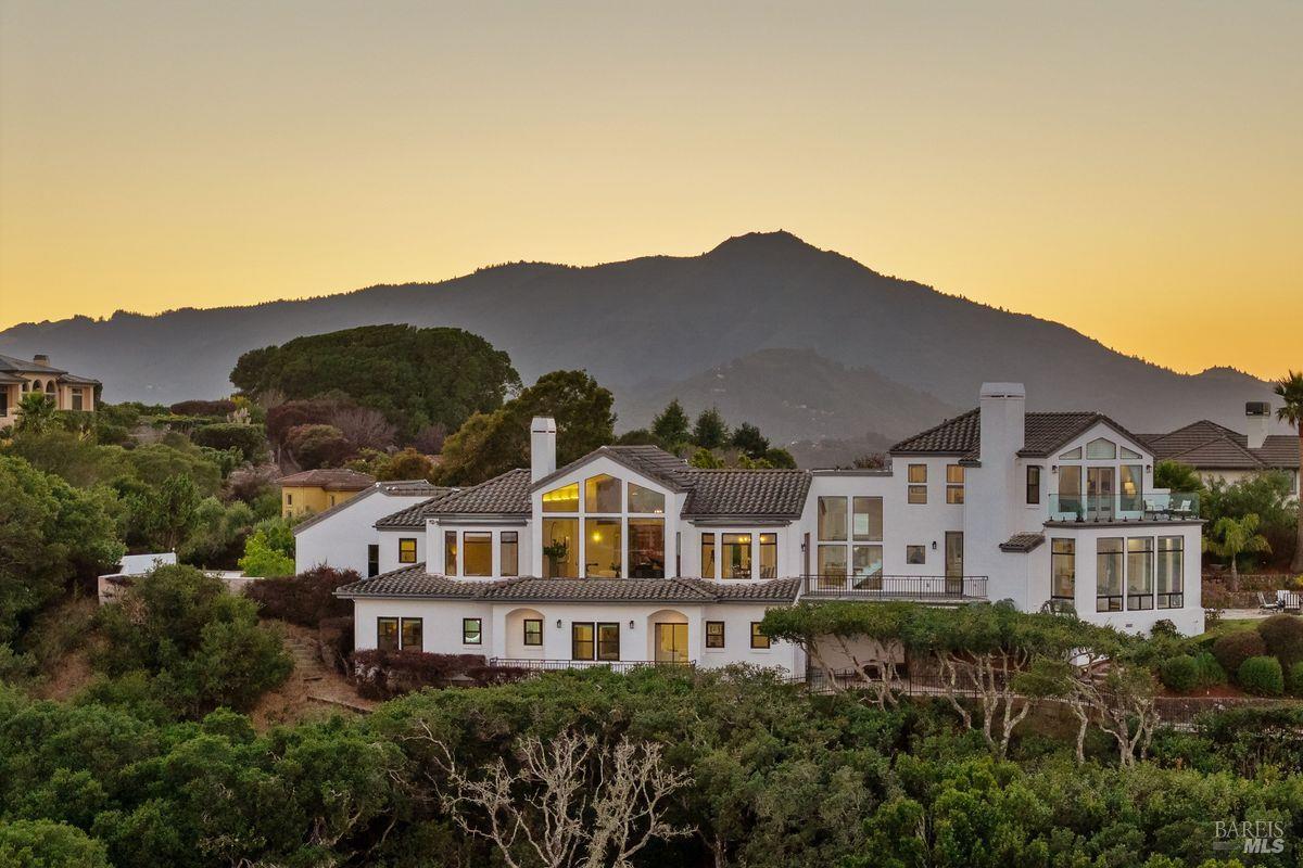 207 Taylor Road Tiburon, CA 94920 - Photo 59 of 67 Gallery Image 59