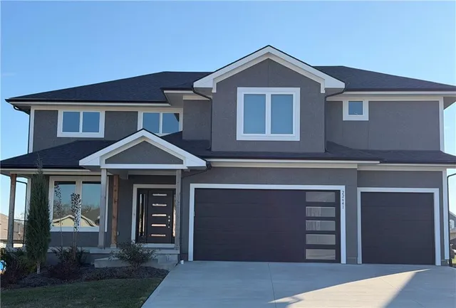 $749,900 | 22641 West 87th Terrace, Lenexa, KS 66227
