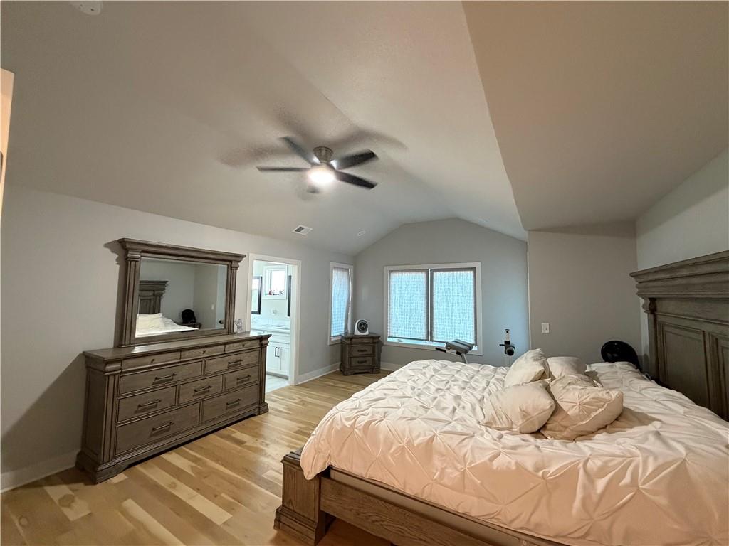 22641 West 87th Terrace Lenexa, KS 66227 - Photo 13 of 21