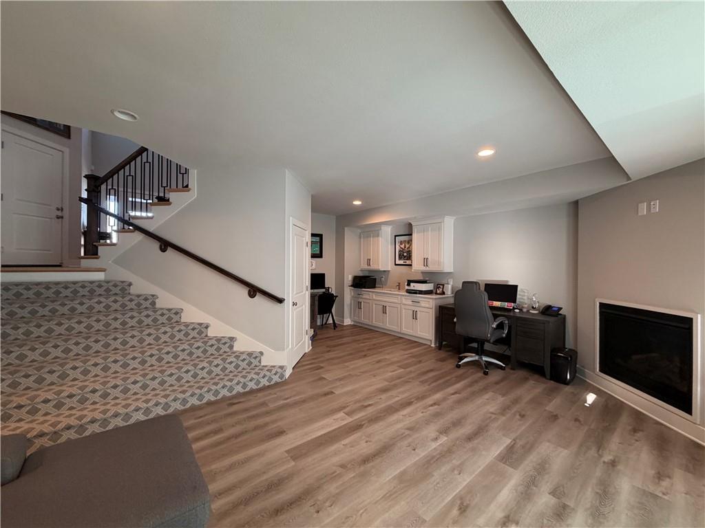 22641 West 87th Terrace Lenexa, KS 66227 - Photo 16 of 21