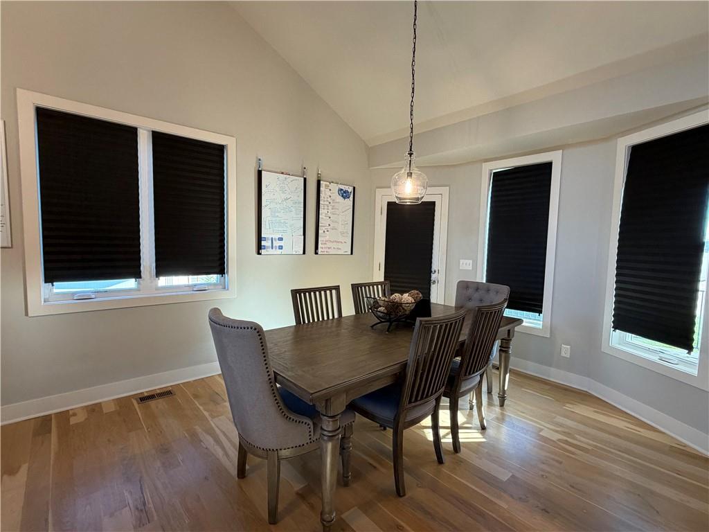 22641 West 87th Terrace Lenexa, KS 66227 - Photo 7 of 21