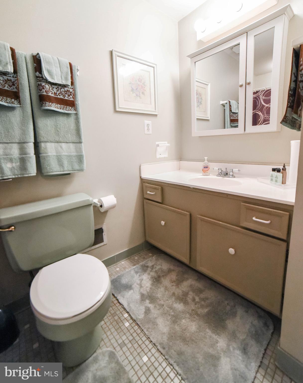 5904 Michael Road Waldorf, MD 20601 - Photo 28 of 30 Upstairs Hall Bath