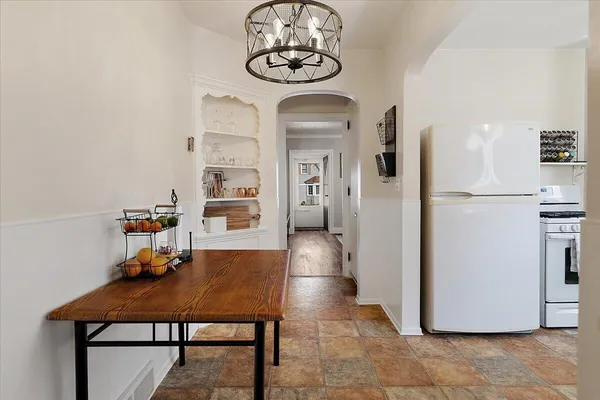 $269,900 | 911 Van Buren Avenue Northwest, Grand Rapids, MI 49504