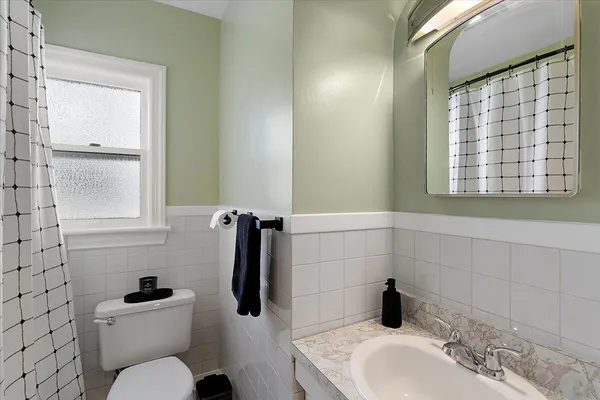 $269,900 | 911 Van Buren Avenue Northwest, Grand Rapids, MI 49504