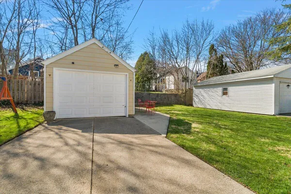 $269,900 | 911 Van Buren Avenue Northwest, Grand Rapids, MI 49504
