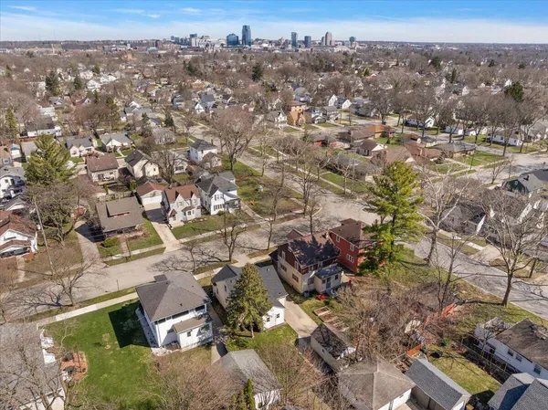 $269,900 | 911 Van Buren Avenue Northwest, Grand Rapids, MI 49504