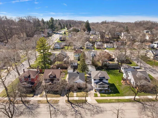 $269,900 | 911 Van Buren Avenue Northwest, Grand Rapids, MI 49504