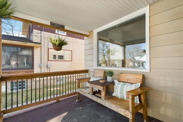$269,900 | 911 Van Buren Avenue Northwest, Grand Rapids, MI 49504