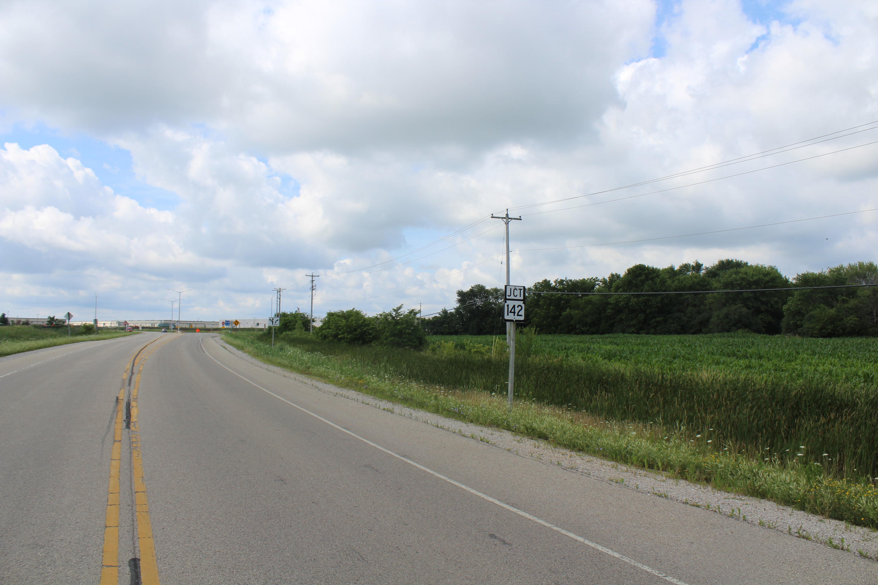 12214 Burlington Road Paris, WI 53144 - Photo 12 of 18 IMG_7536