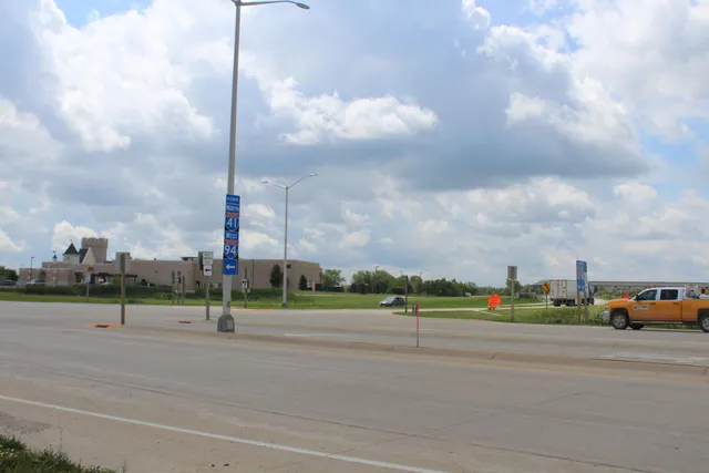 $4,999,999 | 12214 Burlington Road, Kenosha, WI 53144