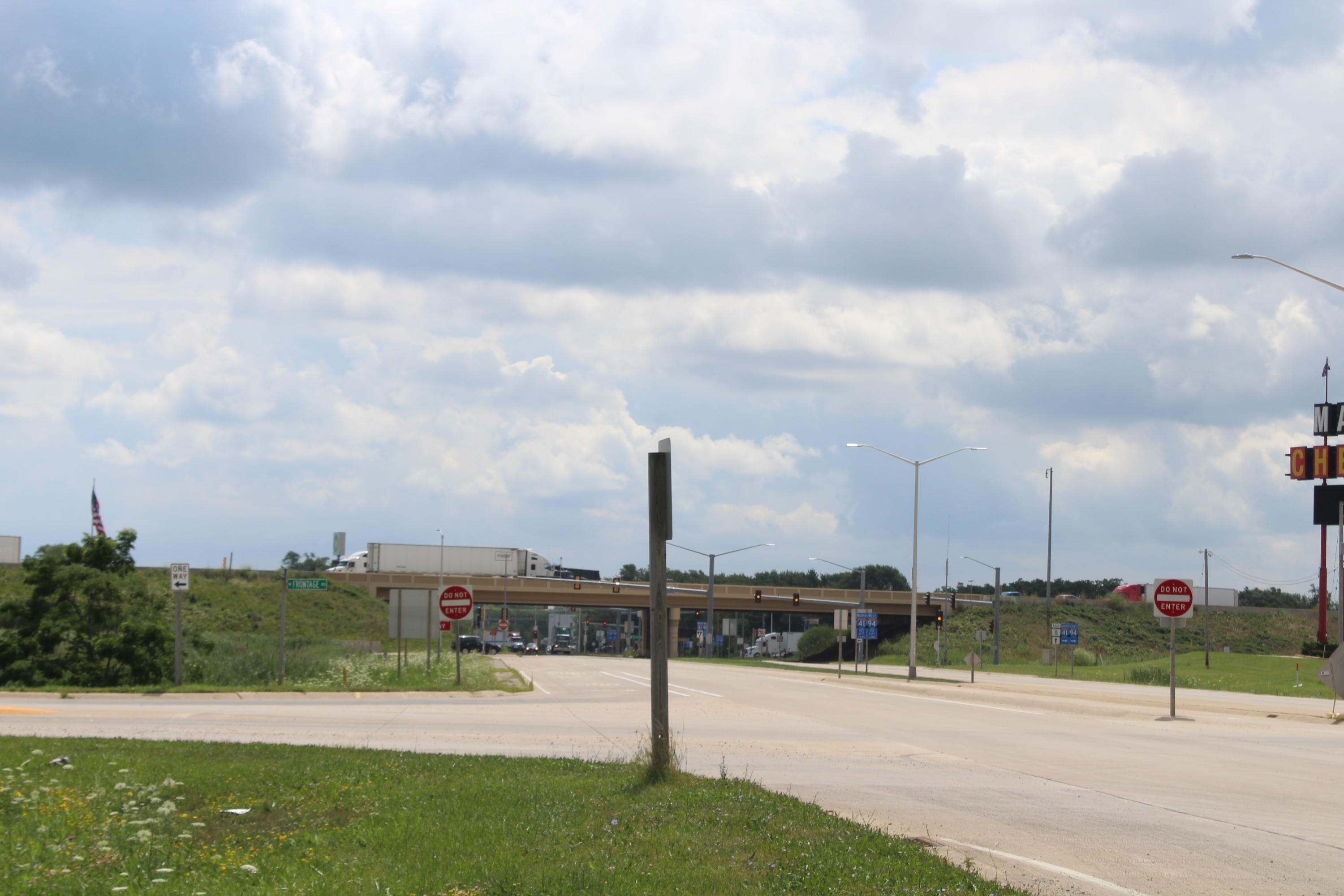 12214 Burlington Road Paris, WI 53144 - Photo 5 of 18 IMG_7545