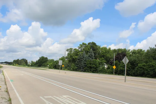 $4,999,999 | 12214 Burlington Road, Kenosha, WI 53144