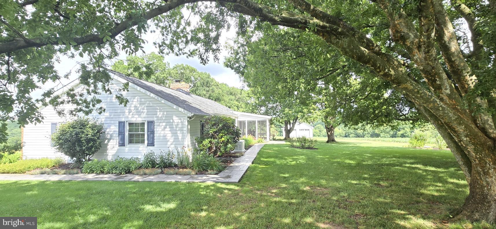 5293 Roller Road Manchester, MD 21102 - Photo 8 of 46