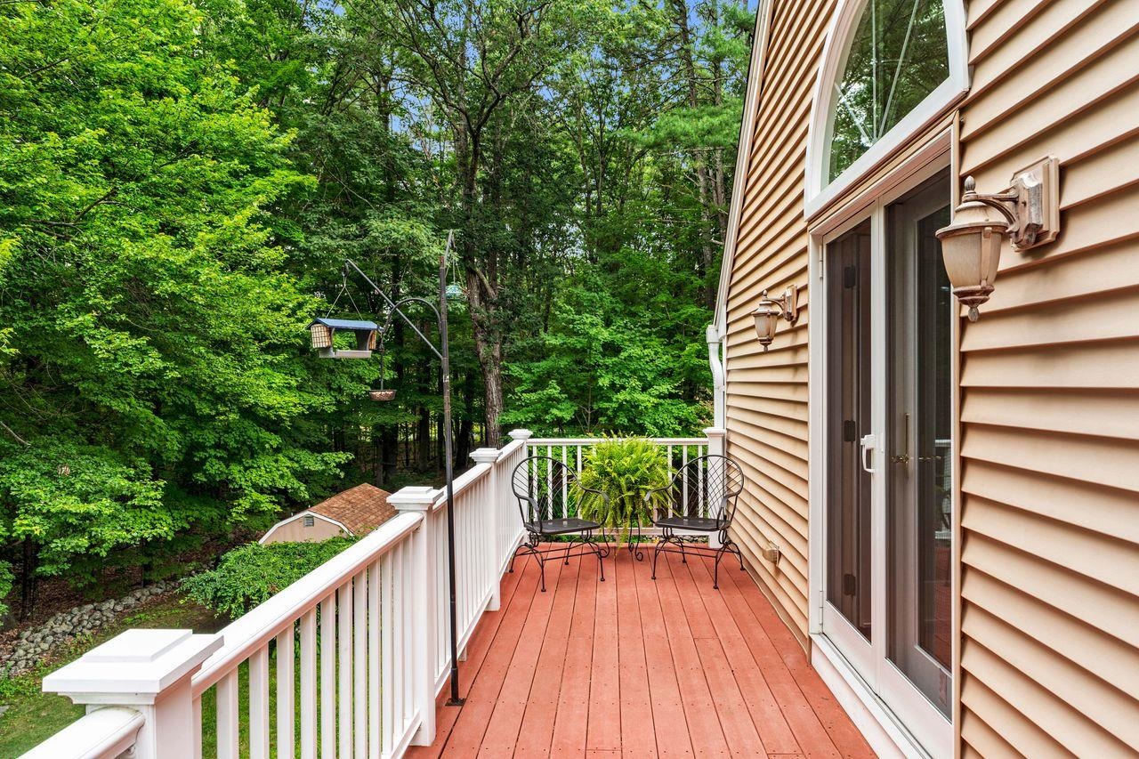 7 Rideout Lane Brookline, NH 03033 - Photo 19 of 50