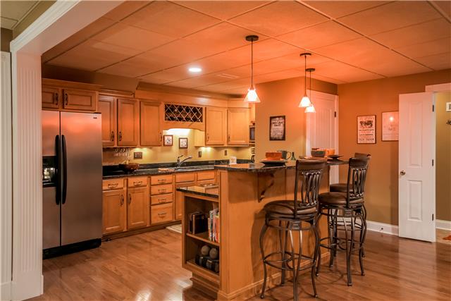 1012 Mohawk Trail Springfield, TN 37172 - Photo 17 of 20 Great place to entertain or convert to apartment area