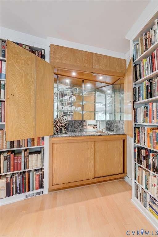 220 Ampthill Road Richmond, VA 23226 - Photo 23 of 59 Library bar open to dining room