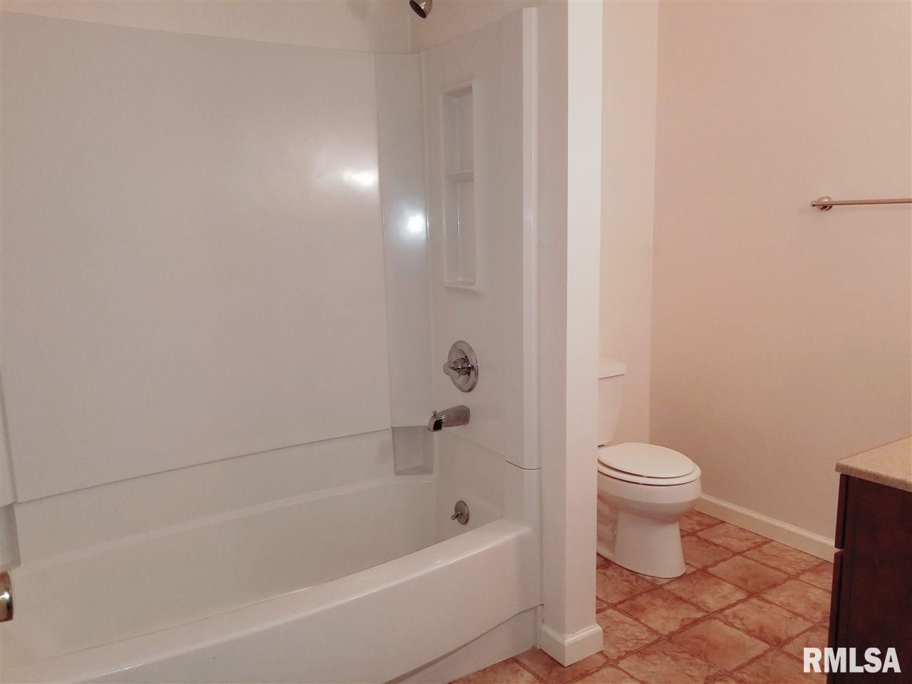 5101 South Acre Road Mapleton, IL 61547 - Photo 17 of 31
