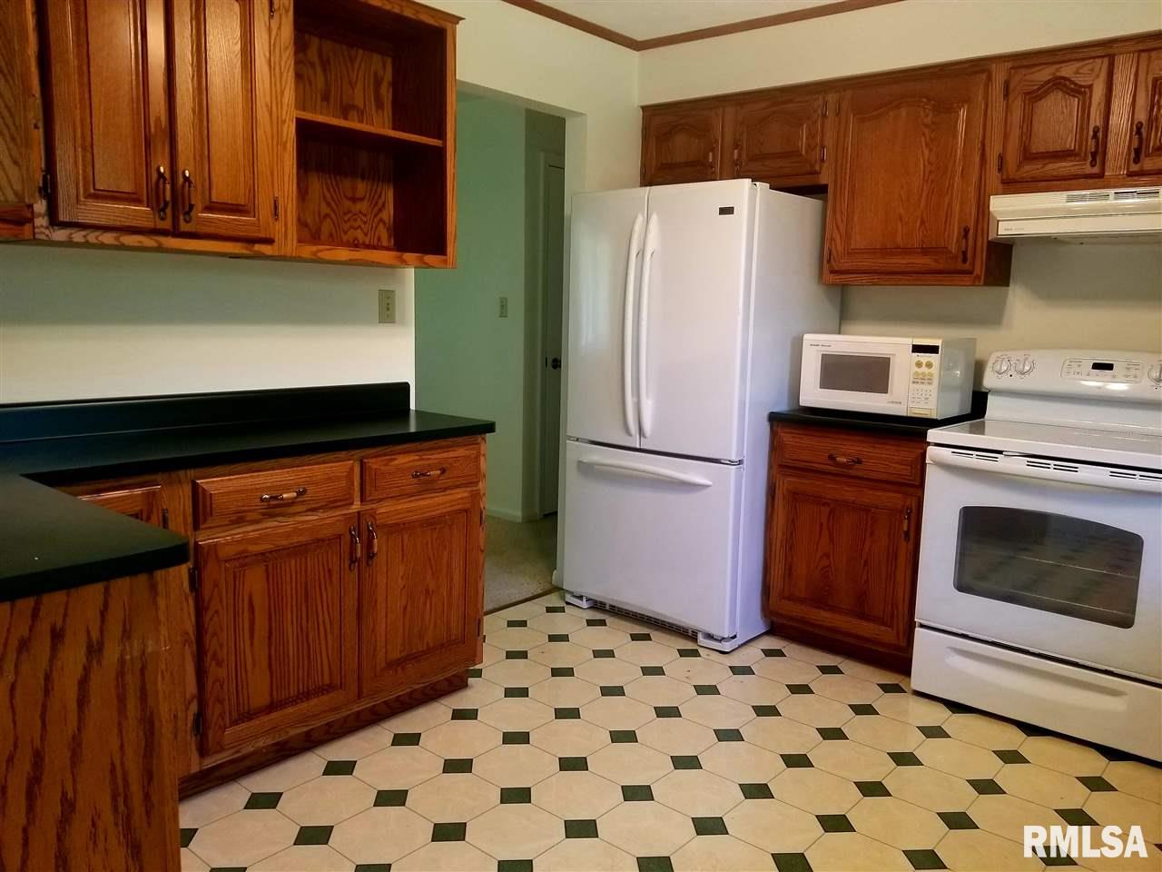 5101 South Acre Road Mapleton, IL 61547 - Photo 7 of 31