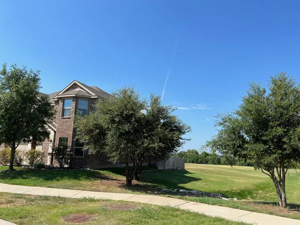 $2,995 | 2024 Gayla Creek Drive, Little Elm, TX 75068