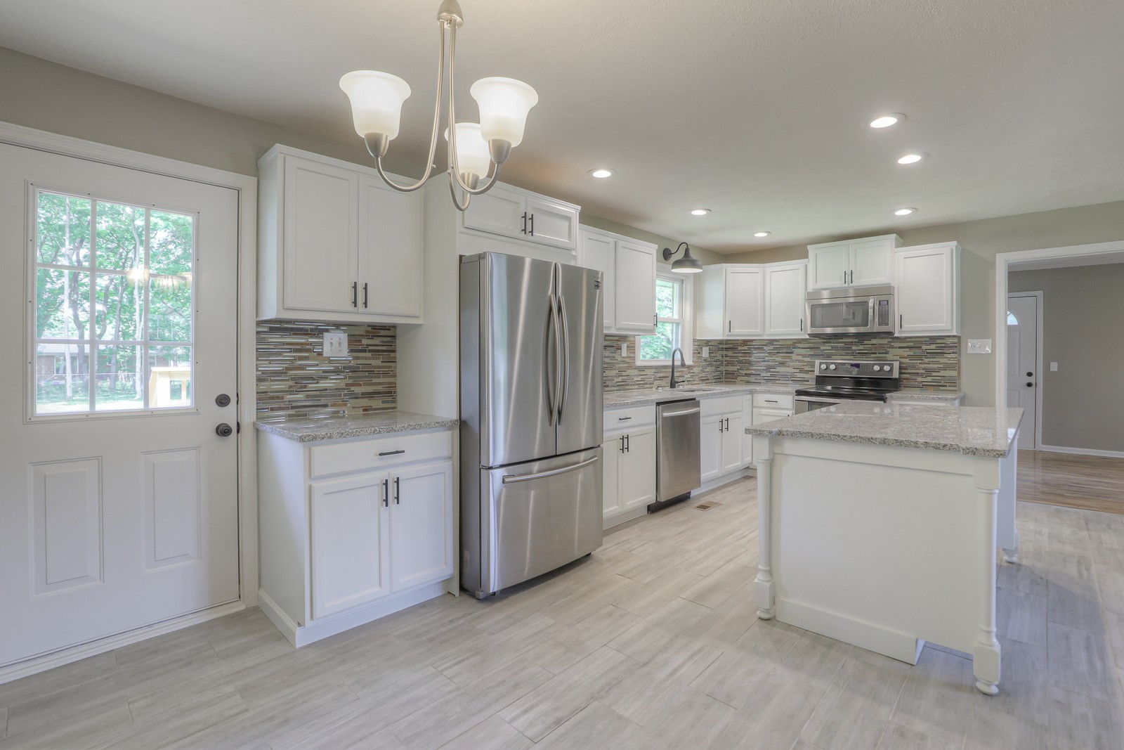 235 Rigney Drive Manchester, TN 37355 - Photo 3 of 27 Gallery Image 3