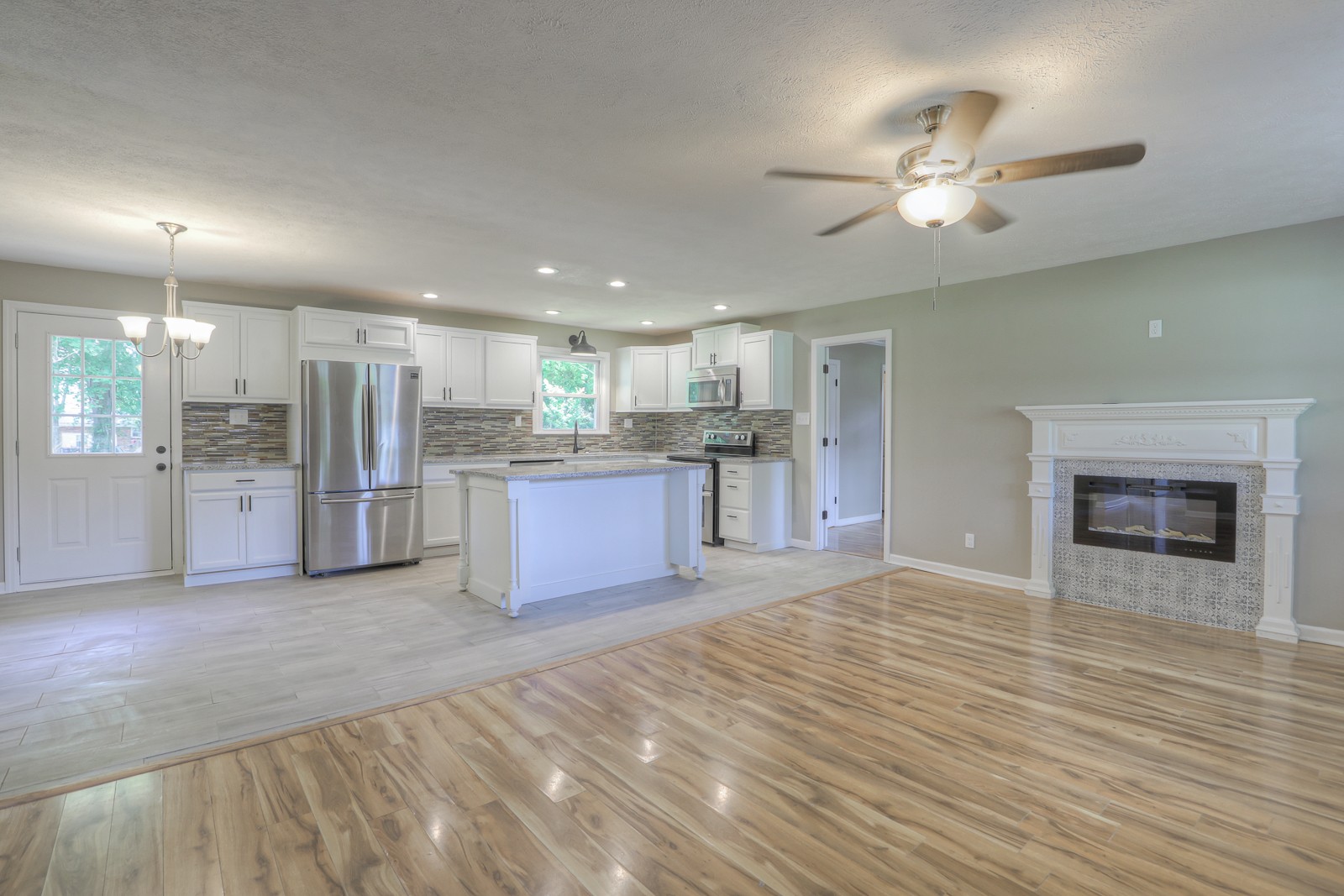 235 Rigney Drive Manchester, TN 37355 - Photo 4 of 27 Gallery Image 4